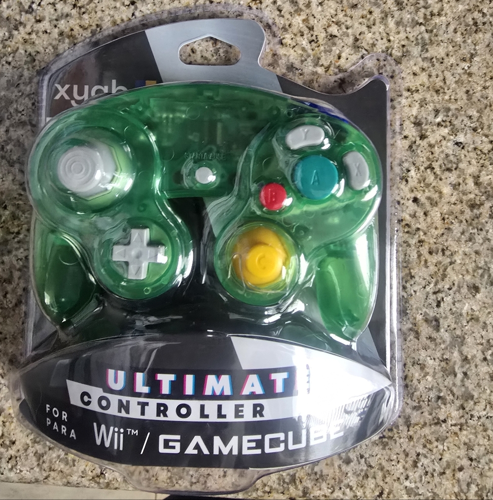 Source Unknown Green Controller for Wii/GameCube